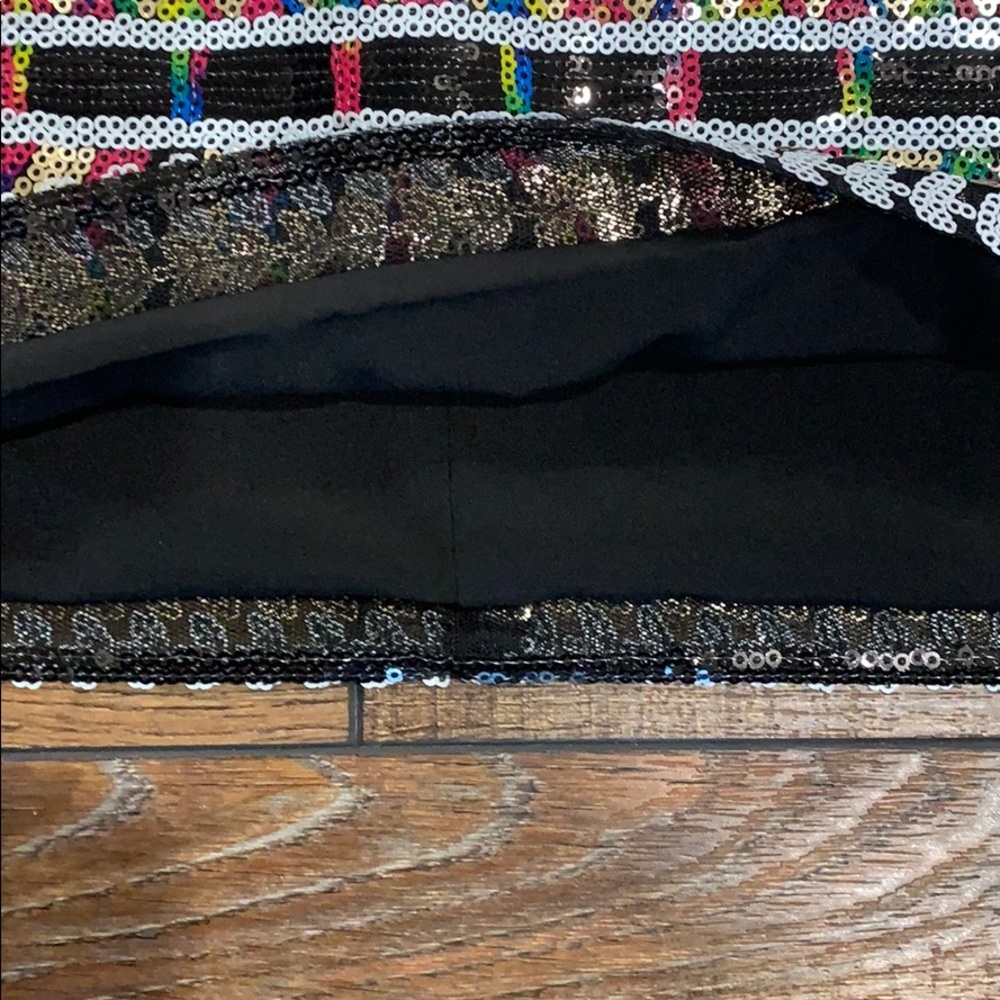 Guess Multicolor Patterned Mini Skirt - Picture 8 of 8
